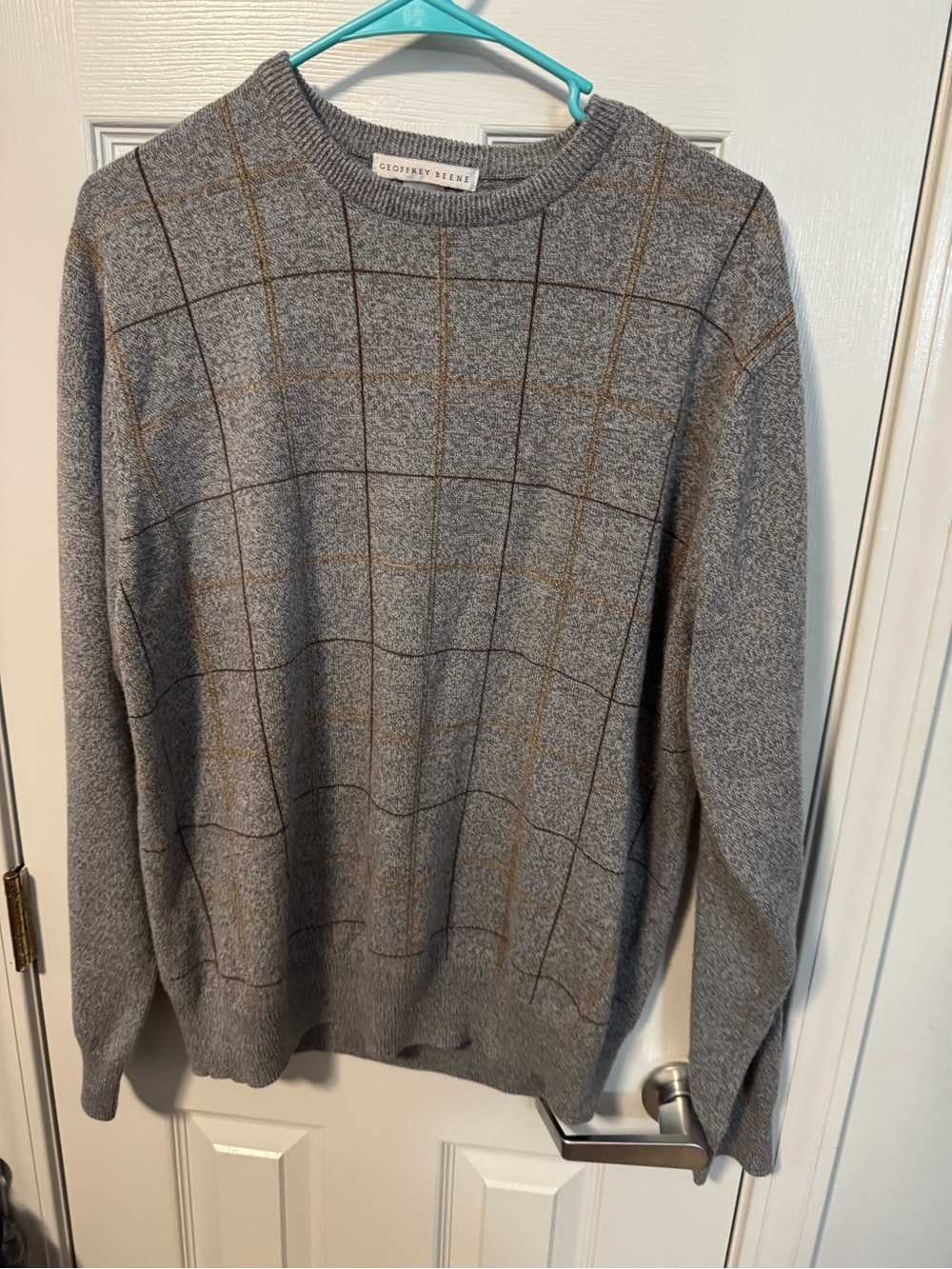 Geoffrey Beene Grey Crewneck Sweater with Brown Windowpane